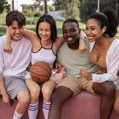 Quels sont les avantages à faire du sport en groupe ?