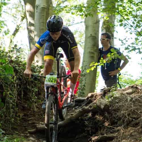 Pourquoi les chiens courent après les cyclistes ?