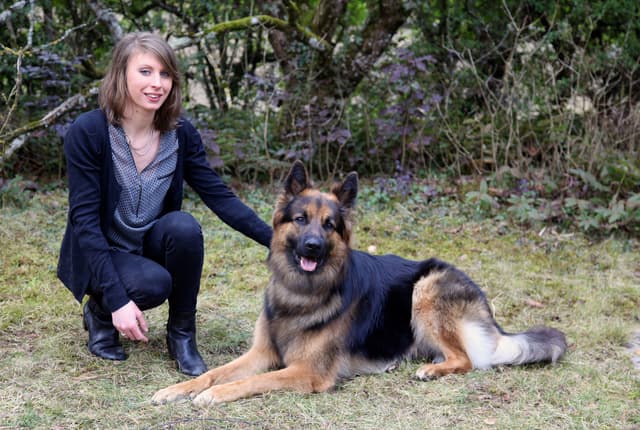 LAURE SPERANZA Ecoute ton chien comportementaliste*
