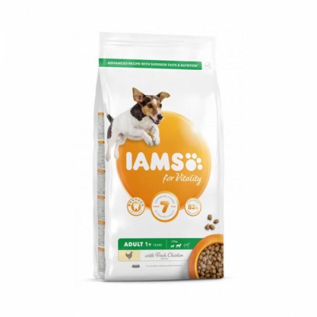 Croquettes IAMS for Vitality au poulet pour chien Adulte de Petite et Moyenne race
